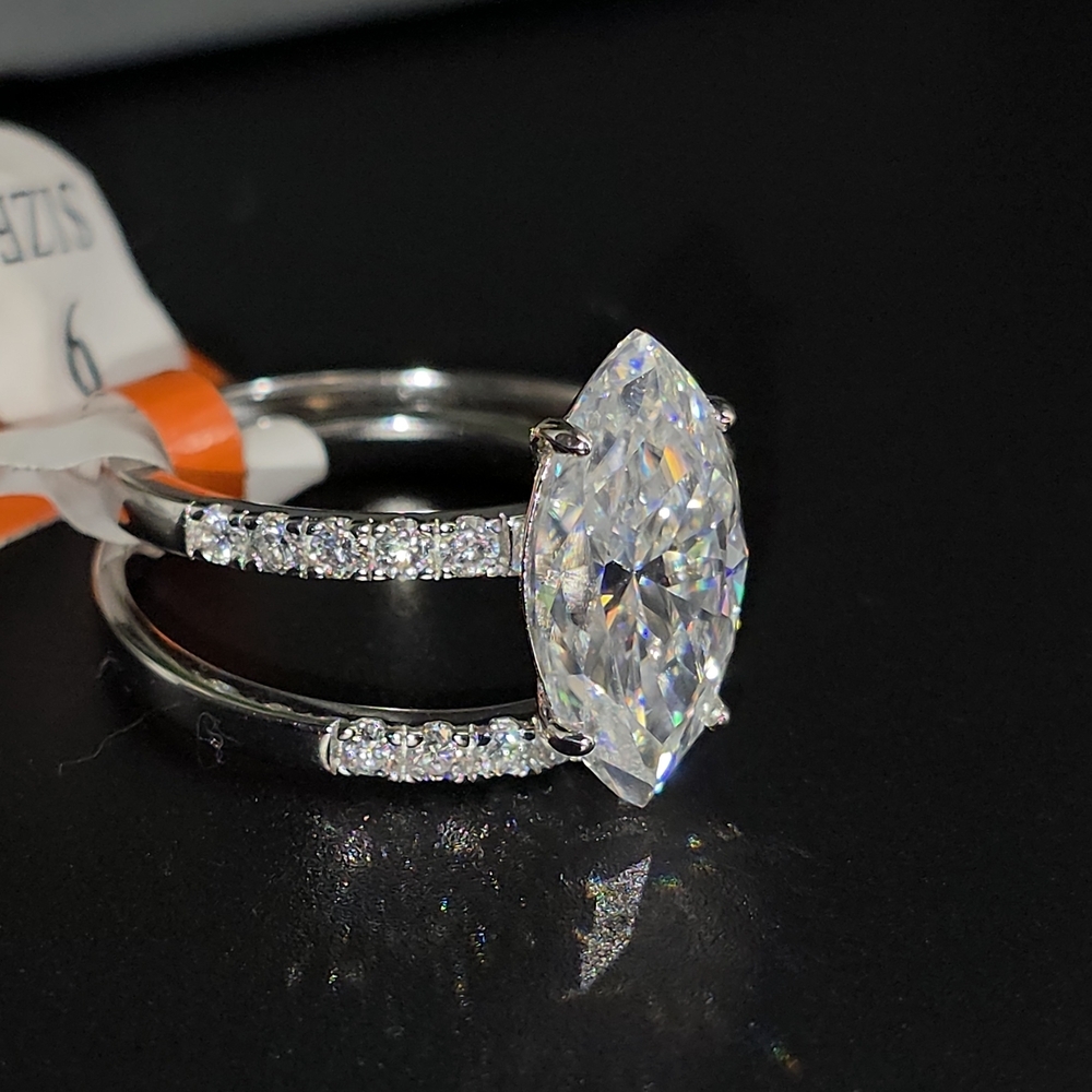 💎 Marquise Cut Moissanite Engagement Ring Set – 925 Sterling Silver – Size 9 - Picture 2 of 9